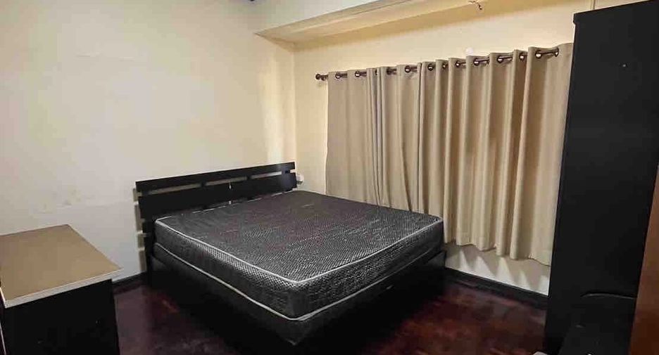 Аренда 3 спальни дом в Mueang Chon Buri, Чонбури