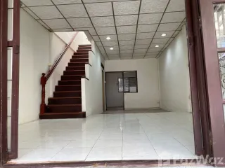 Аренда 3 спальни таунхаус в Mueang Nonthaburi, Нонтабури