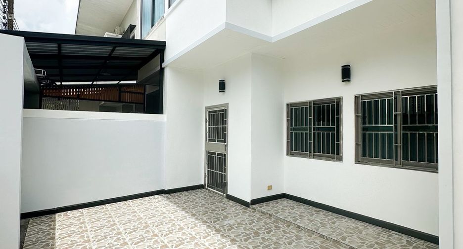 出租 2 卧室 联排别墅 在 Phuket Town, 普吉