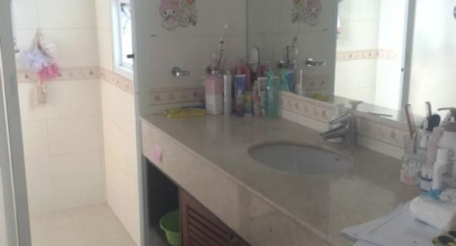 Продажа и аренда 4 спальни дом в Mueang Pathum Thani, Патумтани