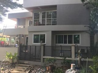 出售 和 出租 4 卧室 独立屋 在 Mueang Pathum Thani, Pathum Thani