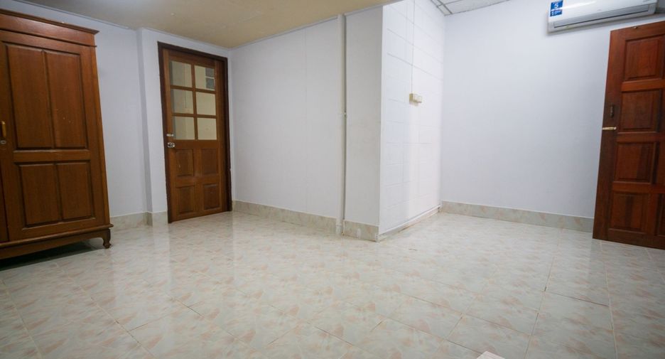 For rent 2 bedrooms house in Mueang Nonthaburi, Nonthaburi