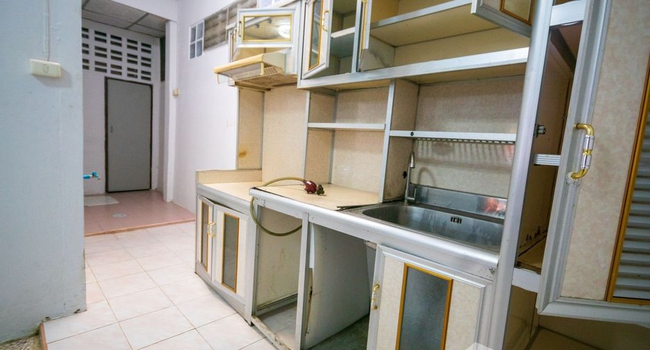 For rent 2 bedrooms house in Mueang Nonthaburi, Nonthaburi