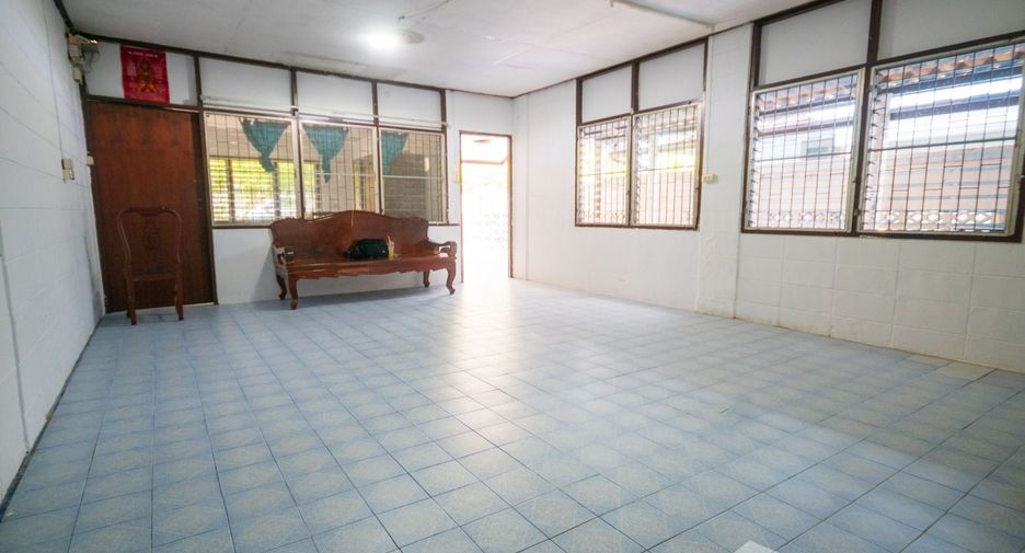 For rent 2 bedrooms house in Mueang Nonthaburi, Nonthaburi