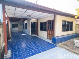 For rent 2 bedrooms house in Mueang Nonthaburi, Nonthaburi