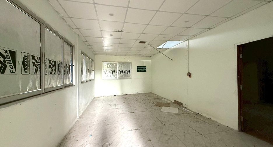 出售 和 出租 公寓 独立屋 在 Phan Thong, Chon Buri
