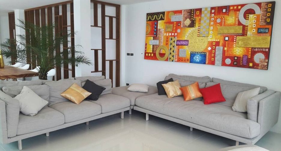 Villa zum Kauf mit 5 Zimmer in Thalang, Phuket