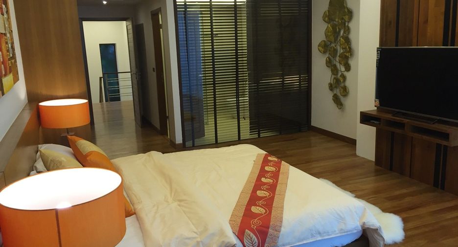 Villa zum Kauf mit 5 Zimmer in Thalang, Phuket