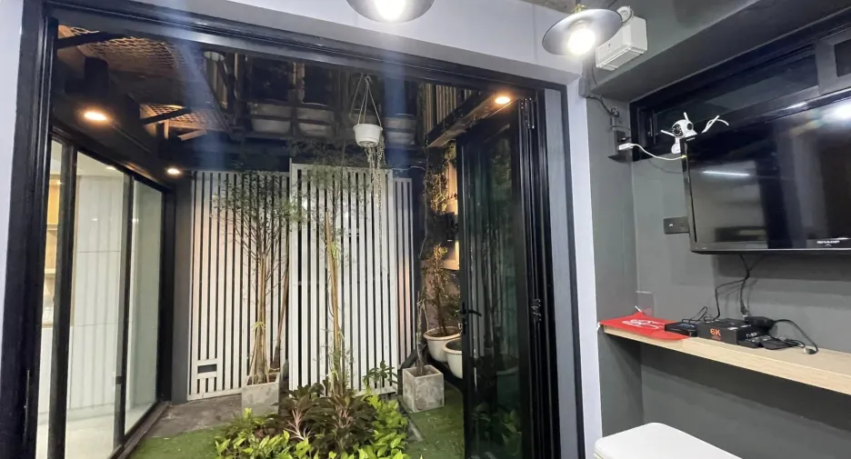For sale and for rent 3 bedrooms townhouse in Bang Kapi, Bangkok