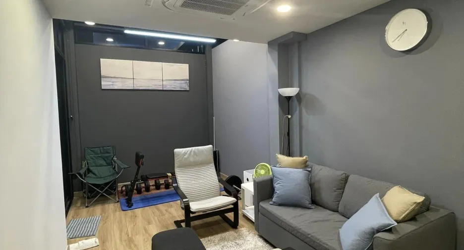 For sale and for rent 3 bedrooms townhouse in Bang Kapi, Bangkok