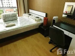 Condo en venta y en alquiler de estudio en Phra Khanong, Bangkok