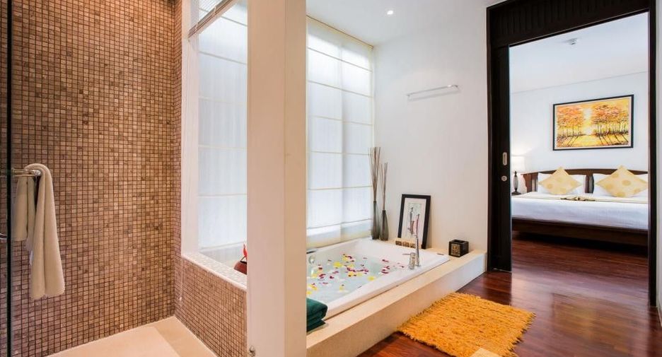 For rent 2 bedrooms condo in Mueang Phuket, Phuket