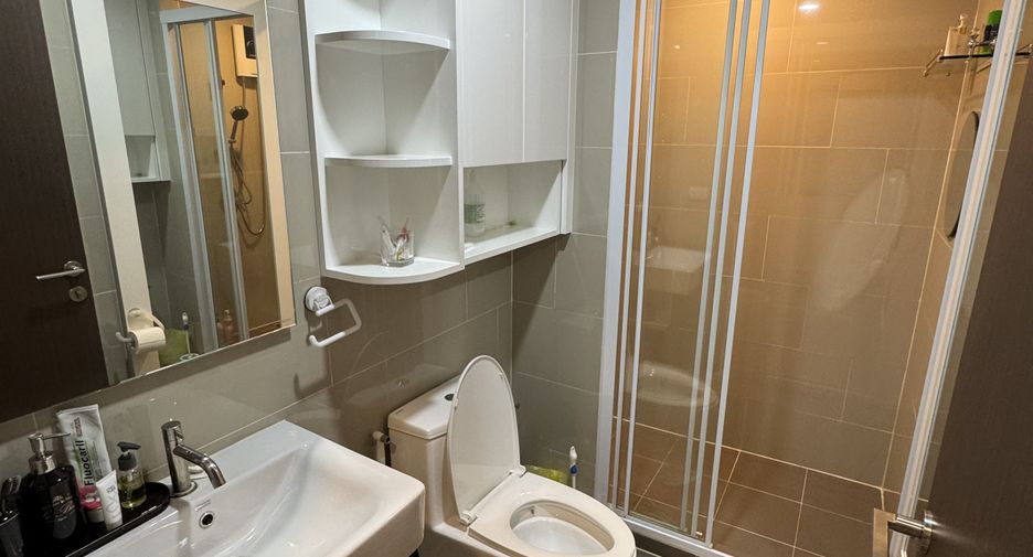 For sale 2 bedrooms condo in Mueang Udon Thani, Udon Thani