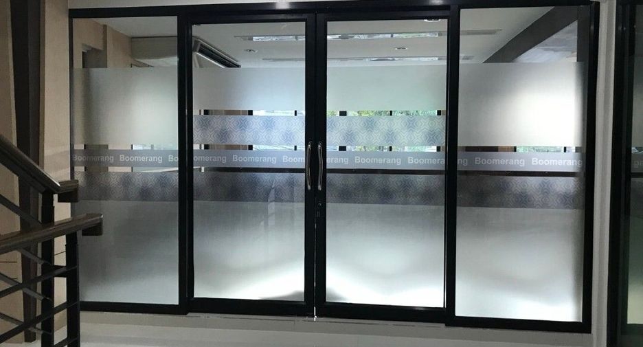 Oficina en venta de 11 habitaciones en Suan Luang, Bangkok