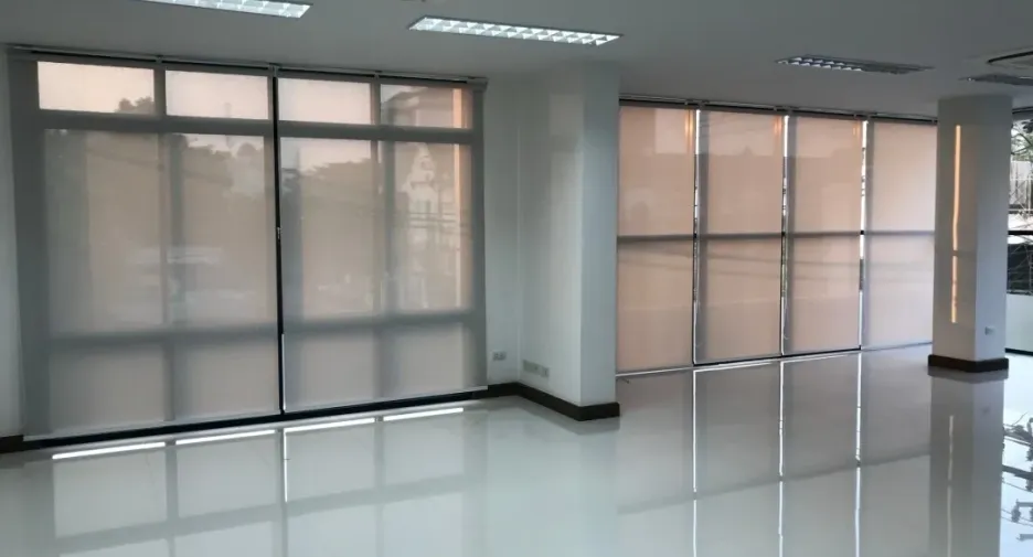Oficina en venta de 11 habitaciones en Suan Luang, Bangkok