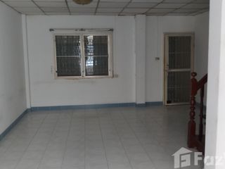 Аренда 3 спальни таунхаус в Mueang Nonthaburi, Нонтабури