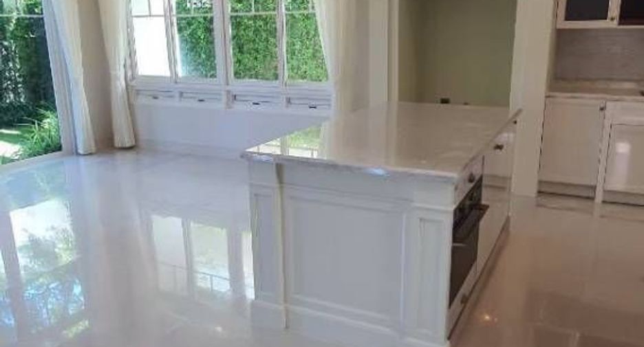 For sale 4 ベッドルーム house in Bang Phli, Samut Prakan