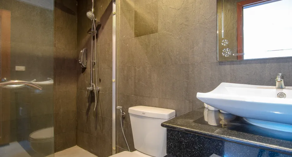 Casa adosada en alquiler de 3 habitaciones en Mueang Phuket, Phuket