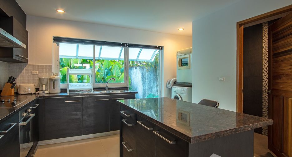 Casa adosada en alquiler de 3 habitaciones en Mueang Phuket, Phuket