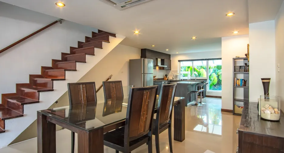 Casa adosada en alquiler de 3 habitaciones en Mueang Phuket, Phuket