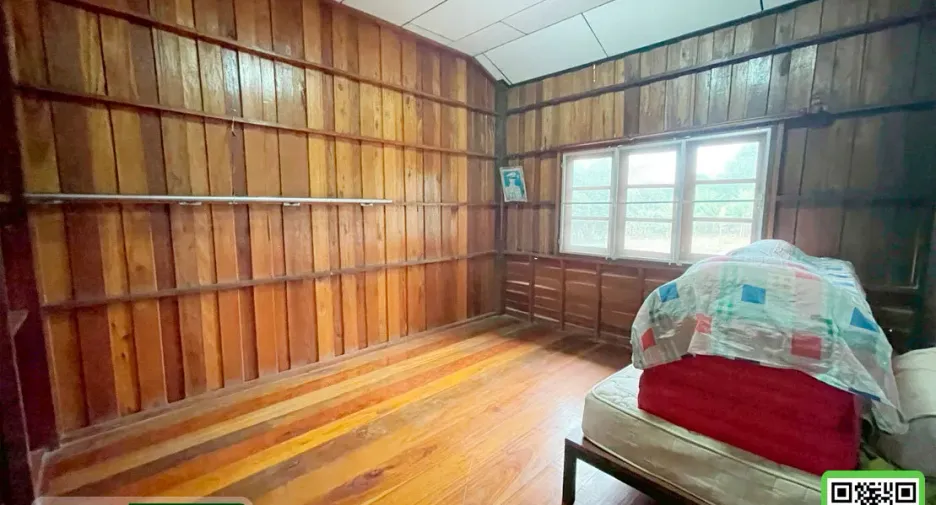 For sale 4 bedrooms house in Phichai, Uttaradit