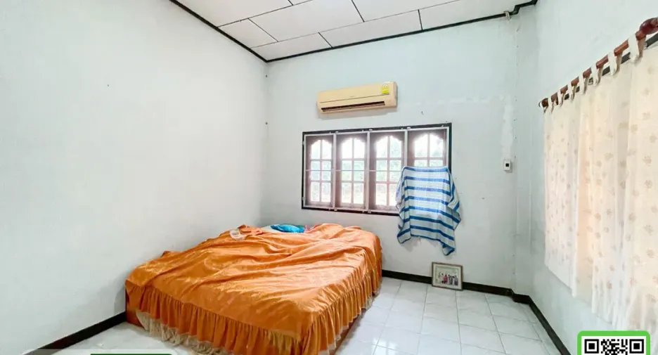 For sale 4 bedrooms house in Phichai, Uttaradit
