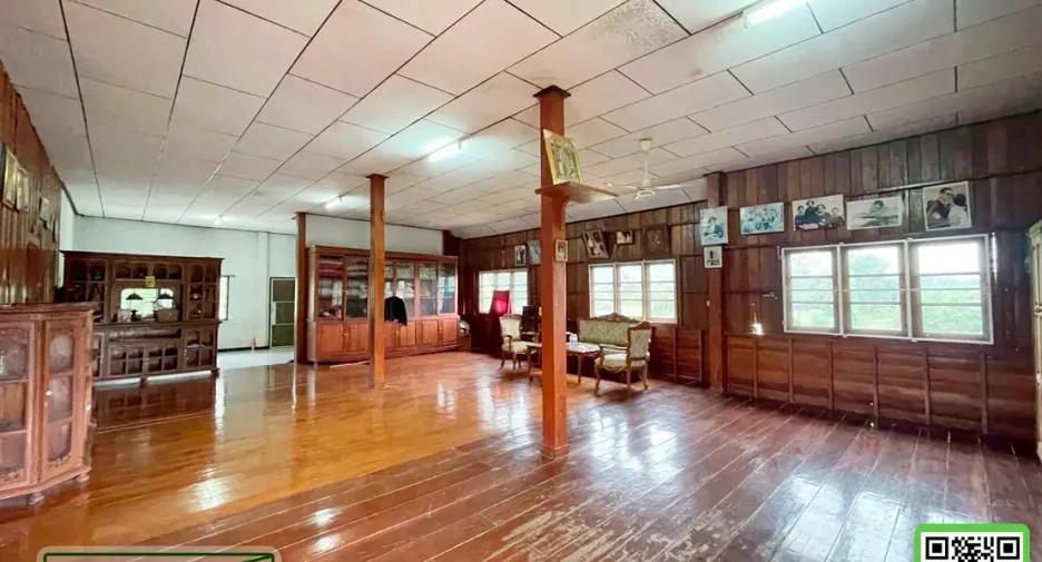 For sale 4 bedrooms house in Phichai, Uttaradit