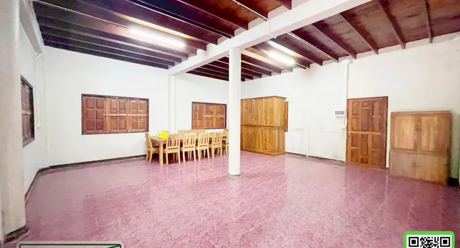 For sale 4 bedrooms house in Phichai, Uttaradit