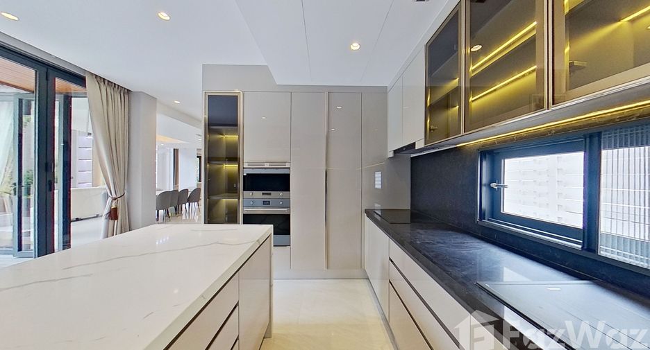 Haus zum Kauf und zur Miete mit 5 Zimmer in Yan Nawa, Bangkok