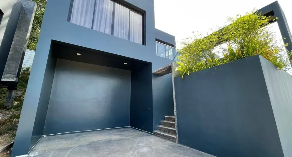 For sale 3 bedrooms villa in Thalang, Phuket