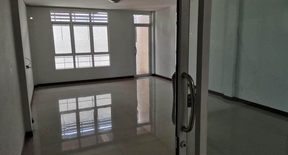 For sale and for rent 1 bed townhouse in Mueang Kanchanaburi, Kanchanaburi