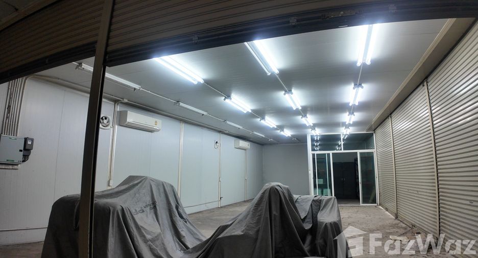 Haus zum Kauf mit Studio in Khlong Luang, Pathum Thani