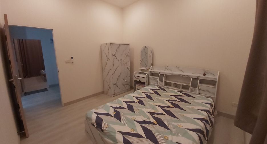 For rent 2 bedrooms townhouse in Wang Chan, Rayong