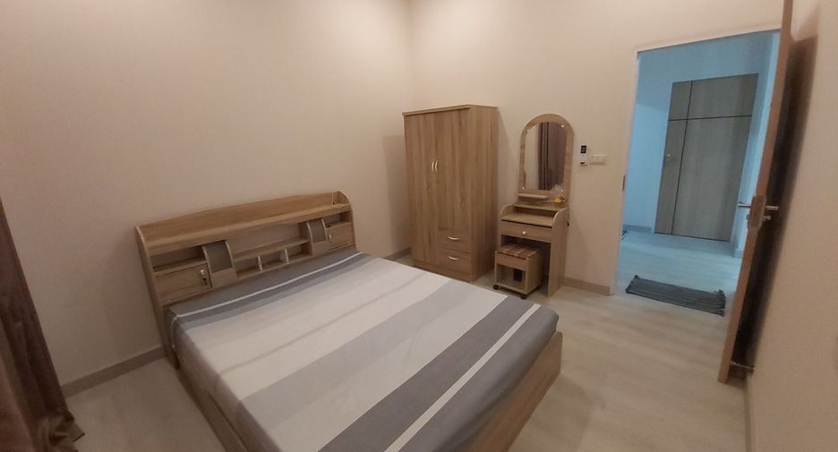 For rent 2 bedrooms townhouse in Wang Chan, Rayong