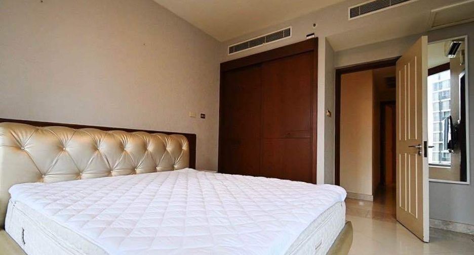 For sale and for rent 3 bedrooms condo in Pathum Wan, Bangkok