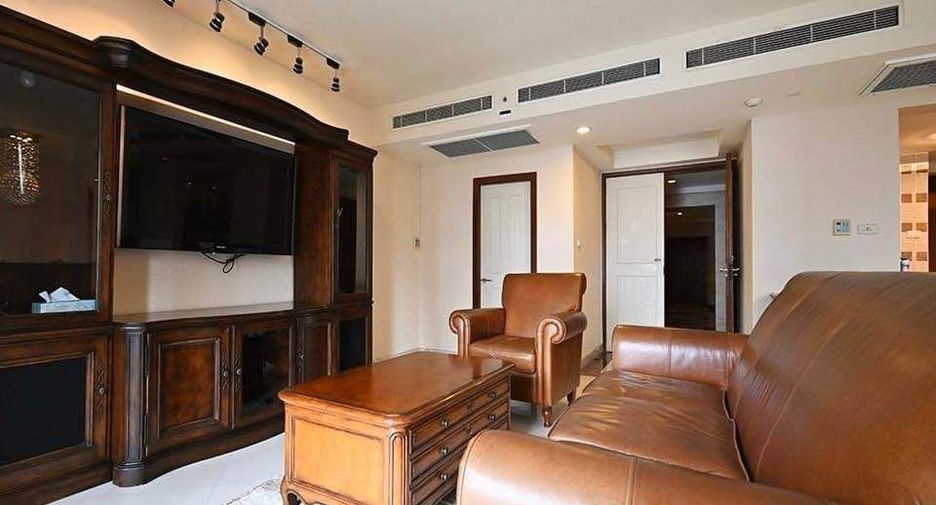 For sale and for rent 3 bedrooms condo in Pathum Wan, Bangkok