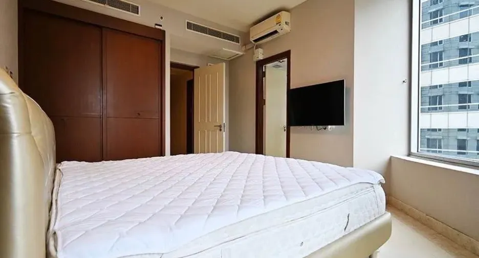 For sale and for rent 3 bedrooms condo in Pathum Wan, Bangkok