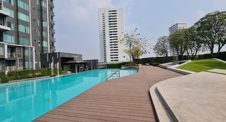 For sale and for rent 1 bed condo in Watthana, Bangkok