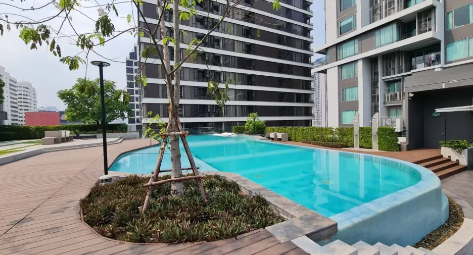 For sale and for rent 1 bed condo in Watthana, Bangkok