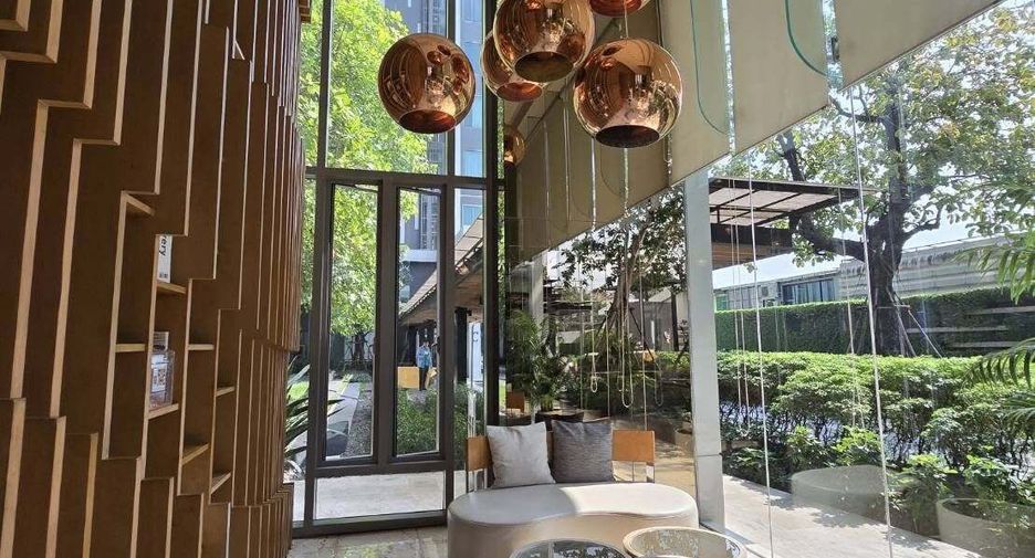 For sale and for rent 1 bed condo in Watthana, Bangkok