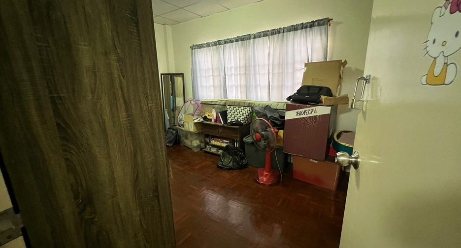 For sale 2 bedrooms townhouse in Bang Bua Thong, Nonthaburi