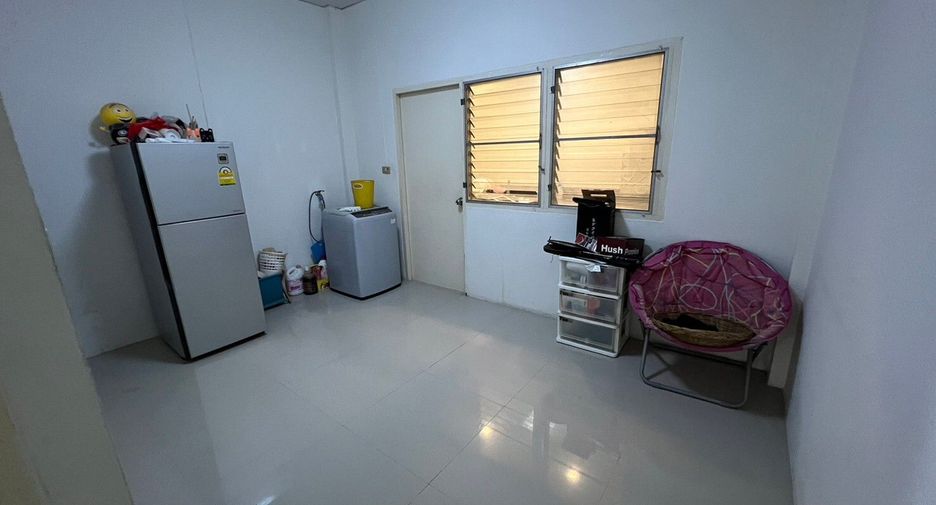 For sale 2 bedrooms townhouse in Bang Bua Thong, Nonthaburi