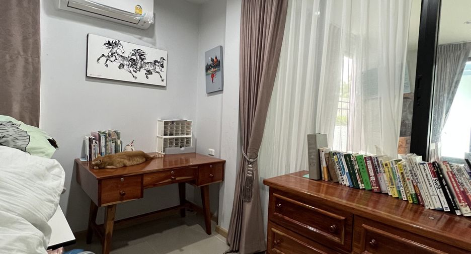 For sale 4 bedrooms house in Mueang Samut Sakhon, Samut Sakhon