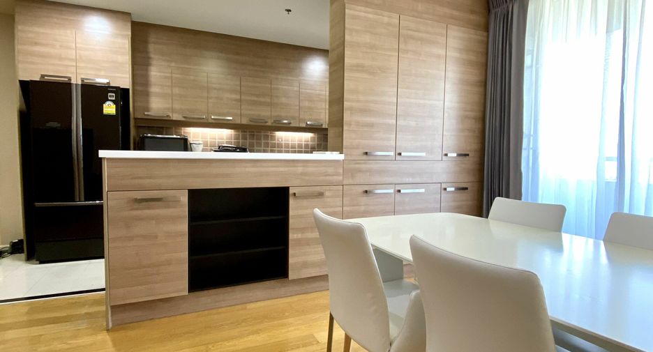 For sale and for rent 2 bedrooms condo in Watthana, Bangkok