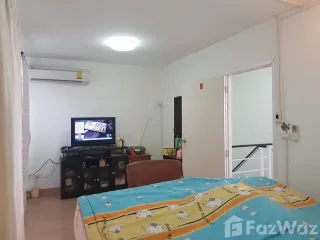 出售 3 卧室 联排别墅 在 Prawet, 曼谷
