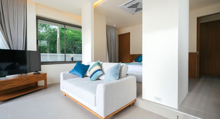 For rent 4 bedrooms villa in Mueang Phuket, Phuket