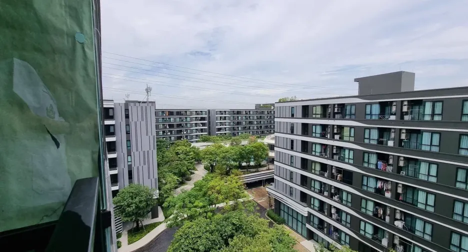For rent 1 bed condo in Khlong Luang, Pathum Thani