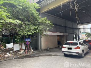 出售 土地 在 Khlong Toei, 曼谷