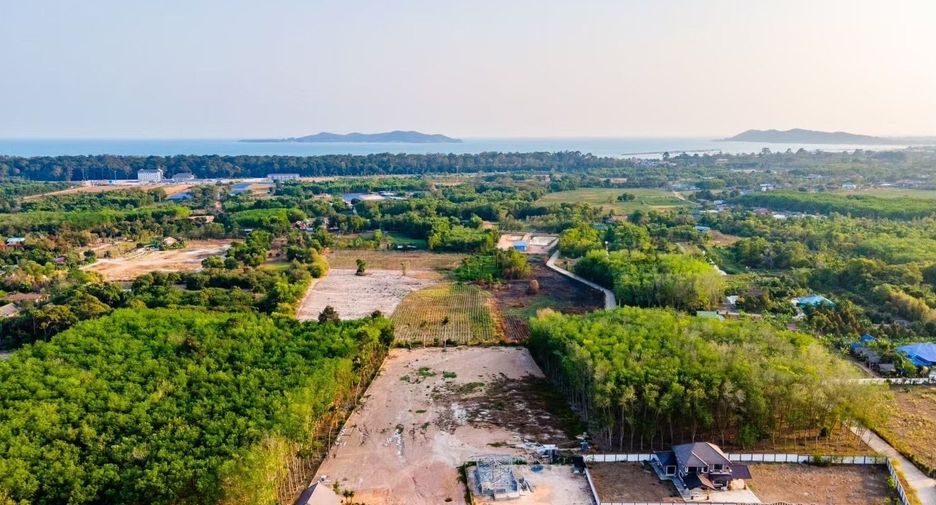 À vendre terrain à Mueang Rayong, Rayong