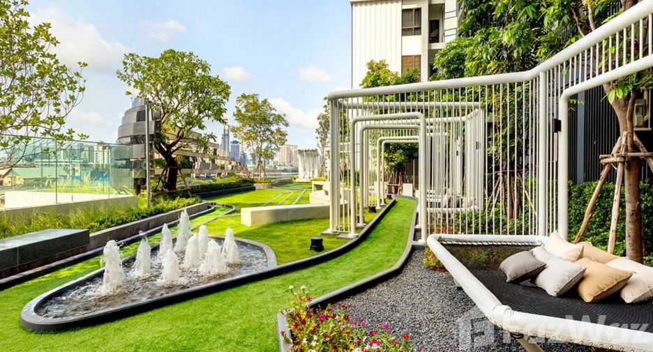 For sale 2 bedrooms condo in Watthana, Bangkok